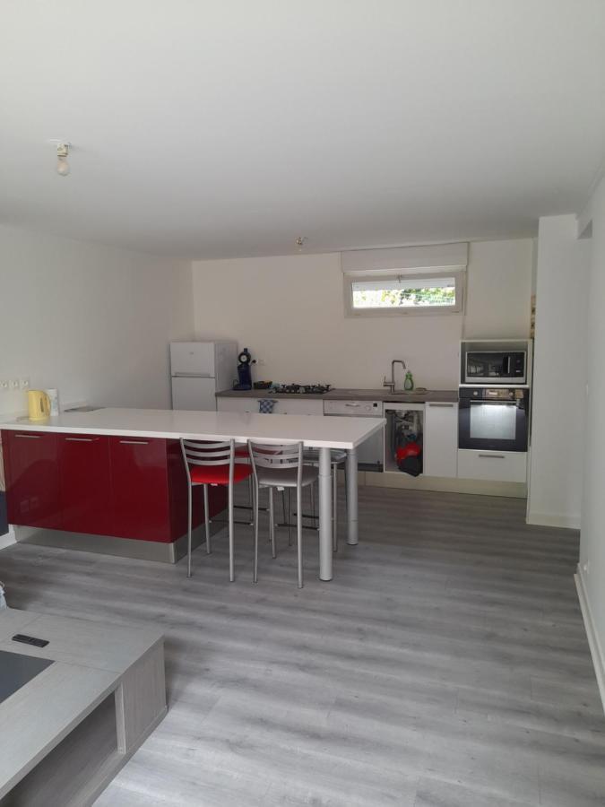 Appartements Lannion Proche Centre, Cotes De Granit Rose Exterior photo
