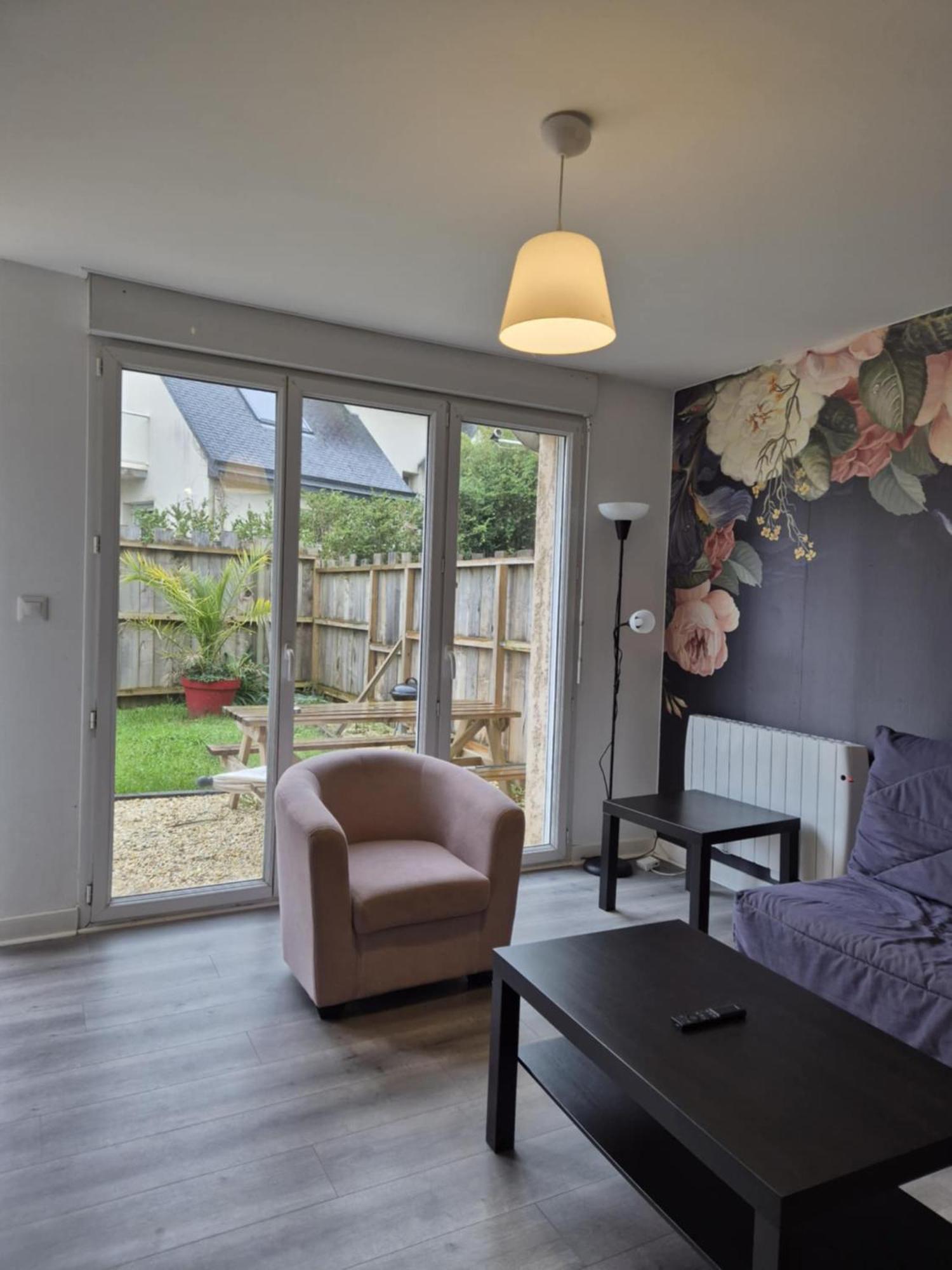 Appartements Lannion Proche Centre, Cotes De Granit Rose Exterior photo